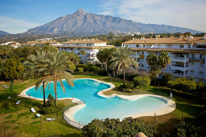 Perfectly located 3 bedroom penthouse in La Dama de Noche, Nueva Andalucia