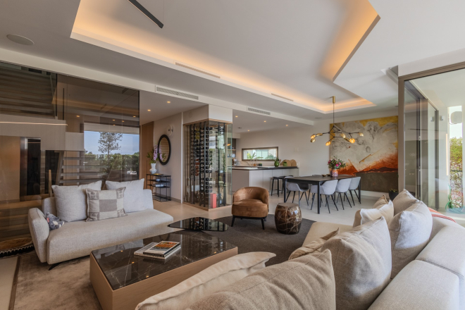 Casa adosada de lujo de 4 dormitorios en Celeste Marbella, Nueva Andalucia
