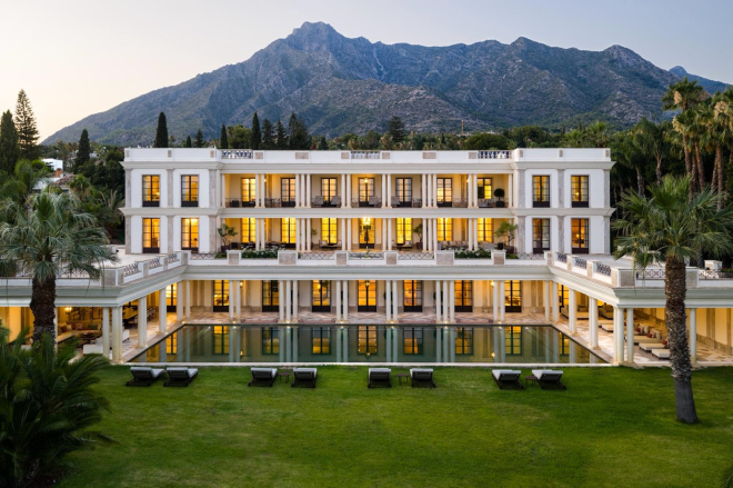 Opulent 8 bedroom villa in Rocio de Nagüeles, Marbella Golden Mile