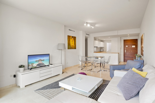 Charming ground floor apartment in Alcazaba Lagoon