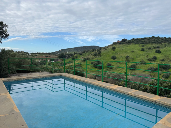 Charming finca-style villa with panoramic views in Estepona