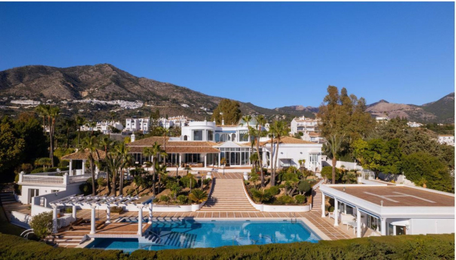 Magnificent 8 bedroom villa with panoramic views in Mijas Pueblo