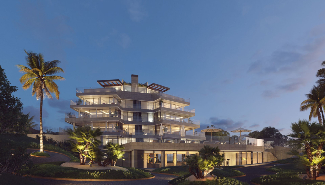 Exclusive Beachfront Apartment in Estepona West