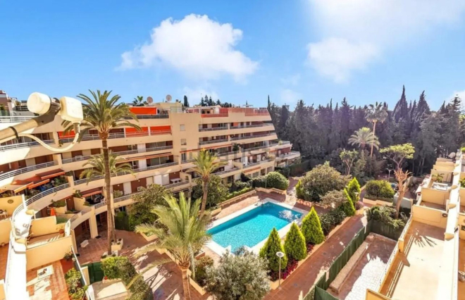 Luxurious 4 bedroom beachisde apartment in Marbella Centro