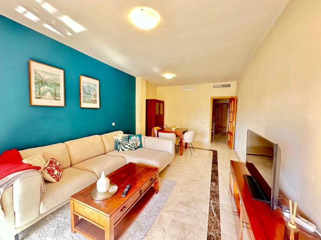 Contemporary 2 bedroom apartment 2nd line beach in Marbella town
