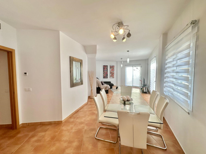 Renovated 3 bedroom duplex penthouse in Marbella's Town Center