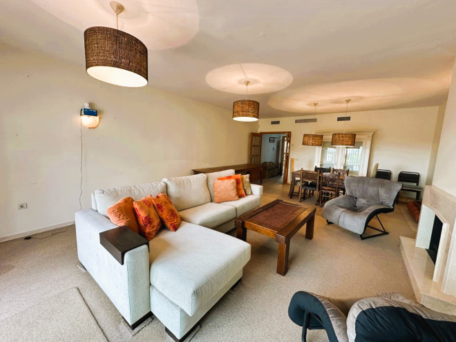 Contemporary duplex apartment in San Pedro town center