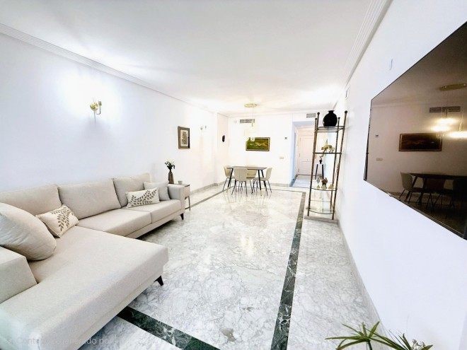 2 bedroom apartment in Tembo Banus, Puerto Banus